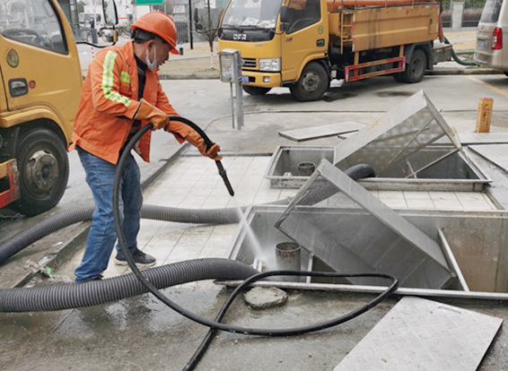 隆广镇隔油池清理